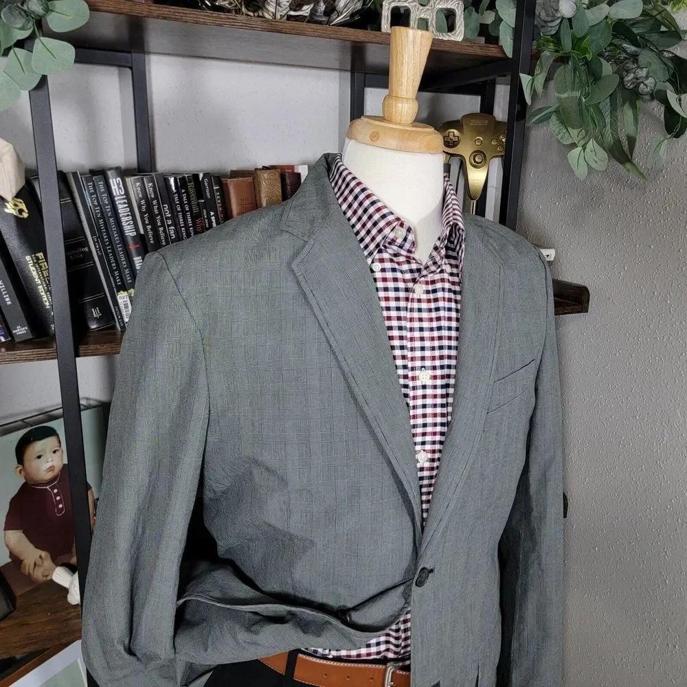 Express Men's Sport Coat‎ Blazer Two Button Gray Plaid Cotton Size 42L
